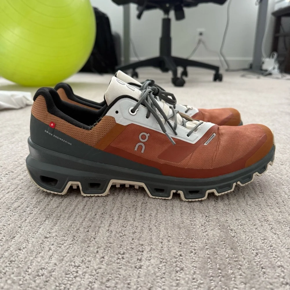 On Running Men's Athletic Shoes - Brown, Black, White - Picture 2 of 8